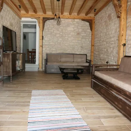 Aknato Holiday home *