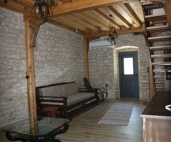 Aknato Holiday home *