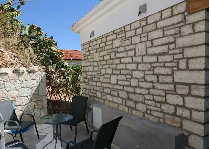 Aknato Holiday home *