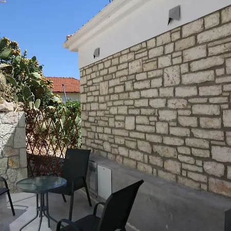 Aknato Holiday home *