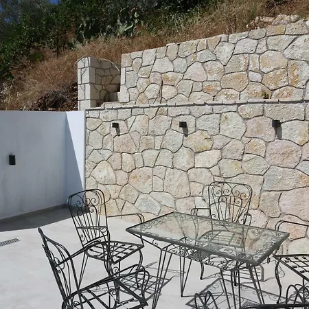 Aknato * Vlikhón
